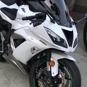 Meet your Posher, Luis